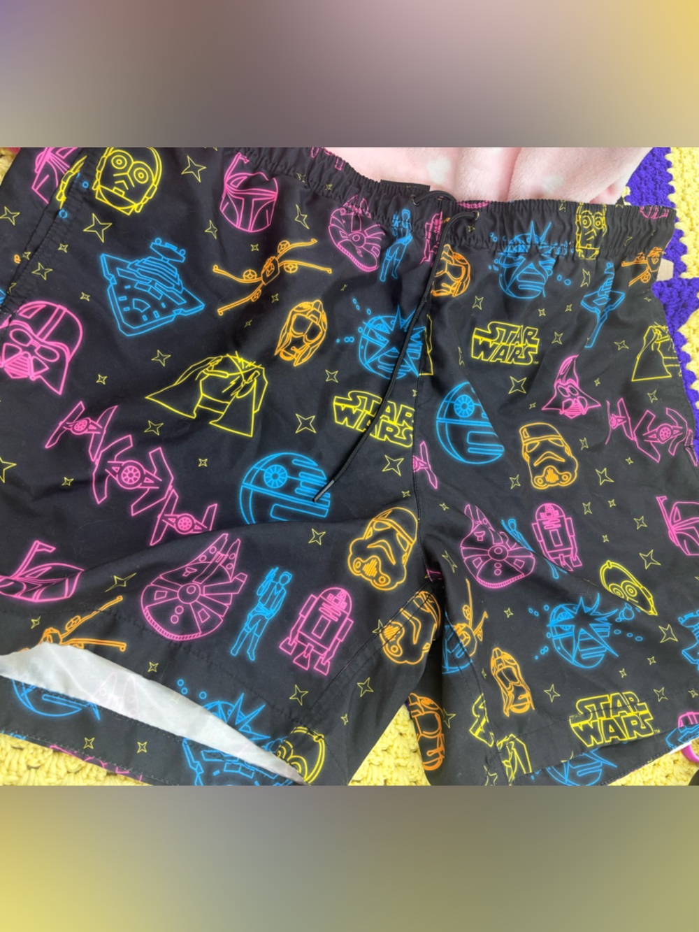 Star Wars lined swim trunks men size XL